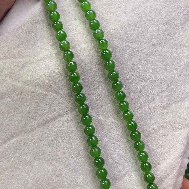 落***风和田玉未镶嵌颈饰