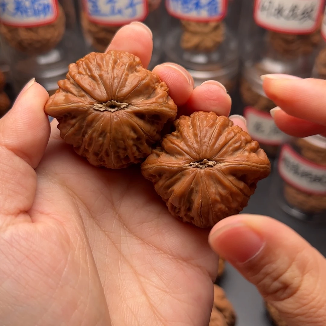 流***心把件文玩核桃40铁锤妹妹