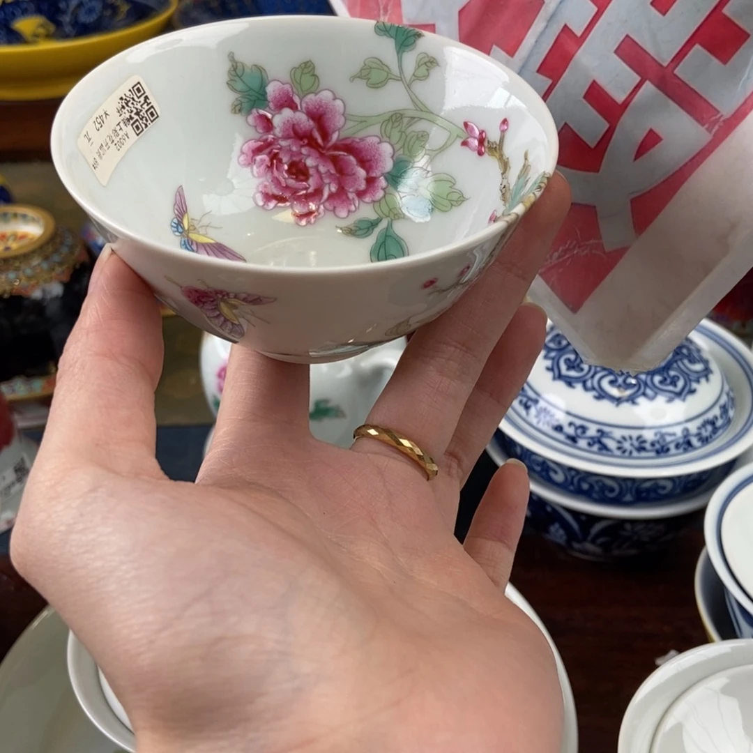 陶瓷艺术家的作品是一种