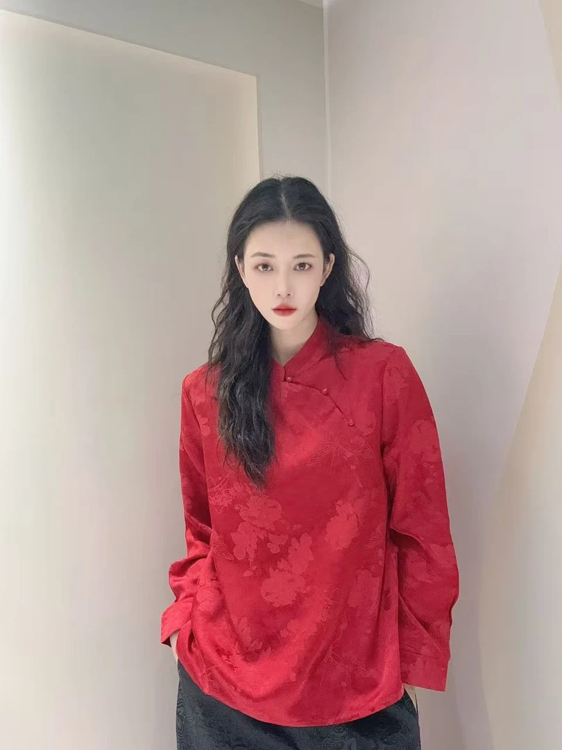 九月   红色热烈     新款提花修身显瘦上衣立领复古衬衣