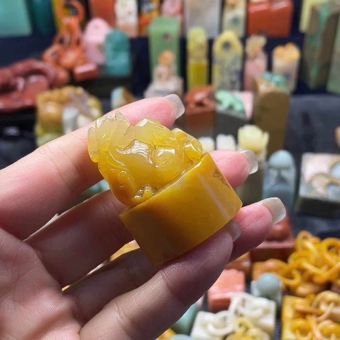 昌化石印石北部黄