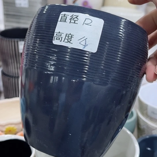 多肉绿植陶瓷花盆9.9包邮，有孔