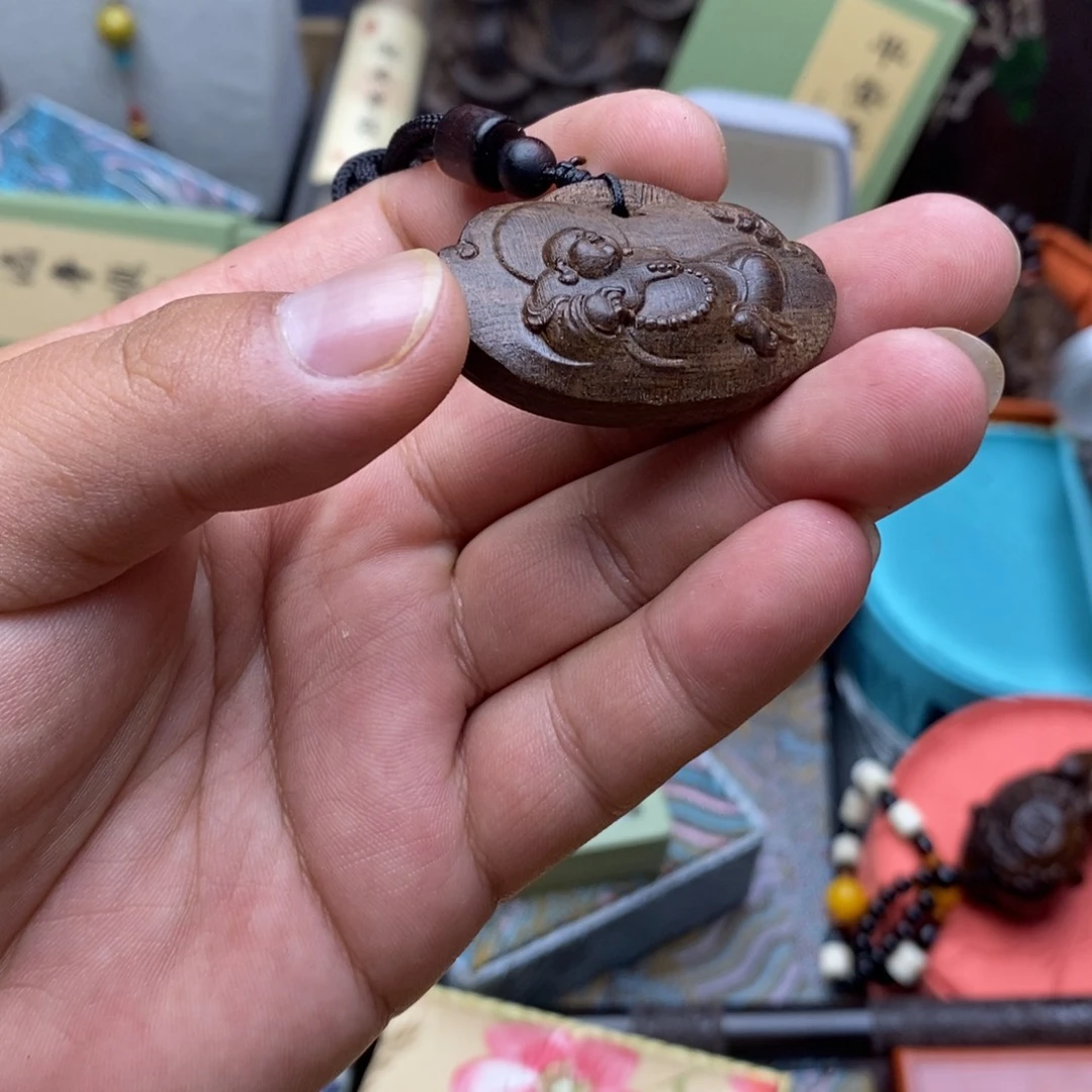 大叶紫檀（黑酸枝木类）