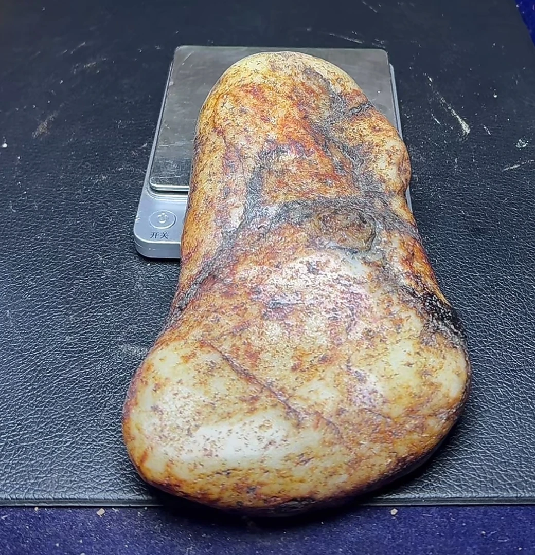 收藏新疆精品摆件