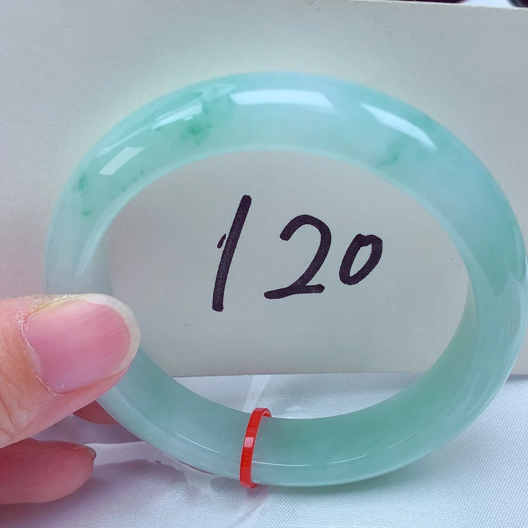 翡翠未镶嵌手镯翡翠