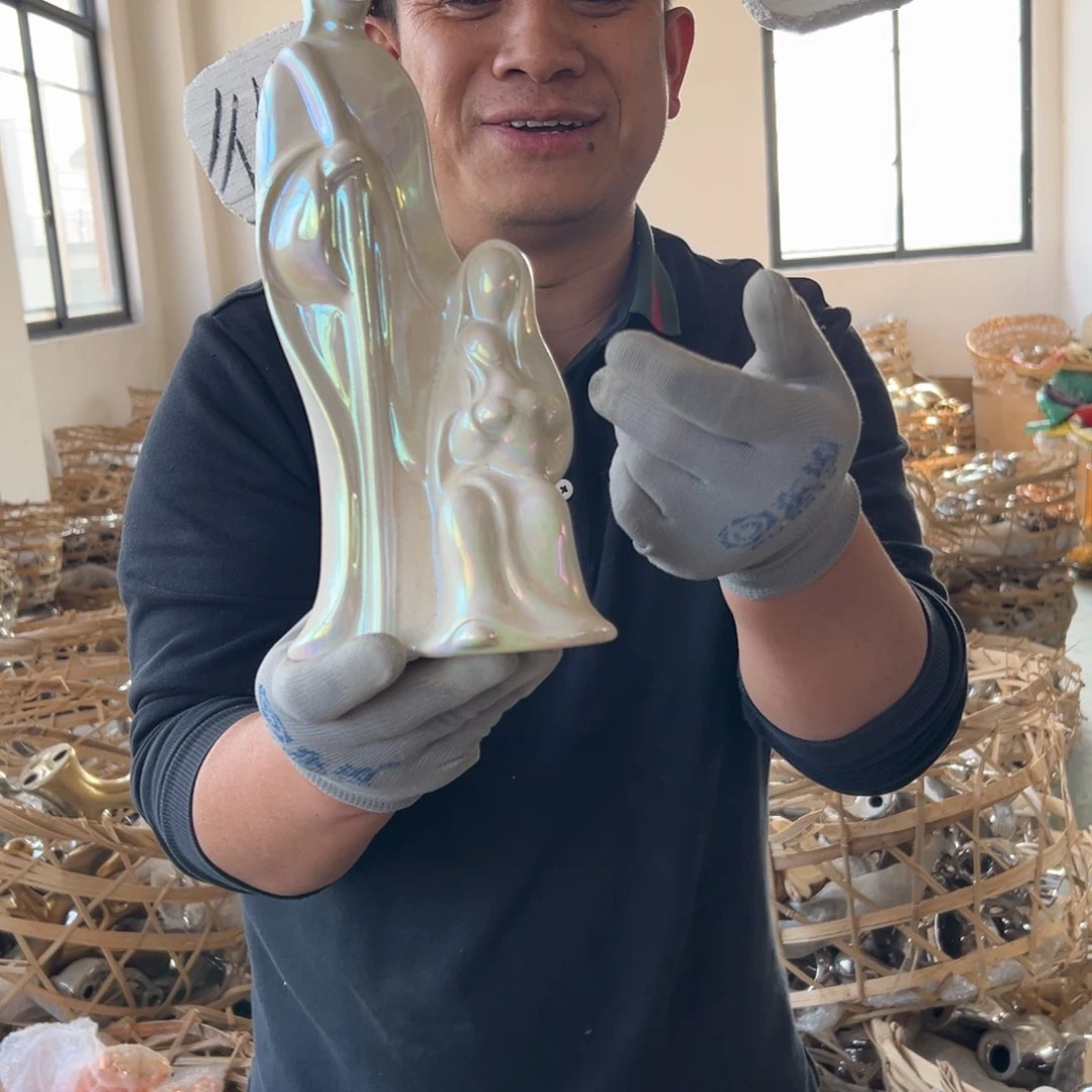 摆件10 号高中低温陶瓷瓶（部分微瑕）