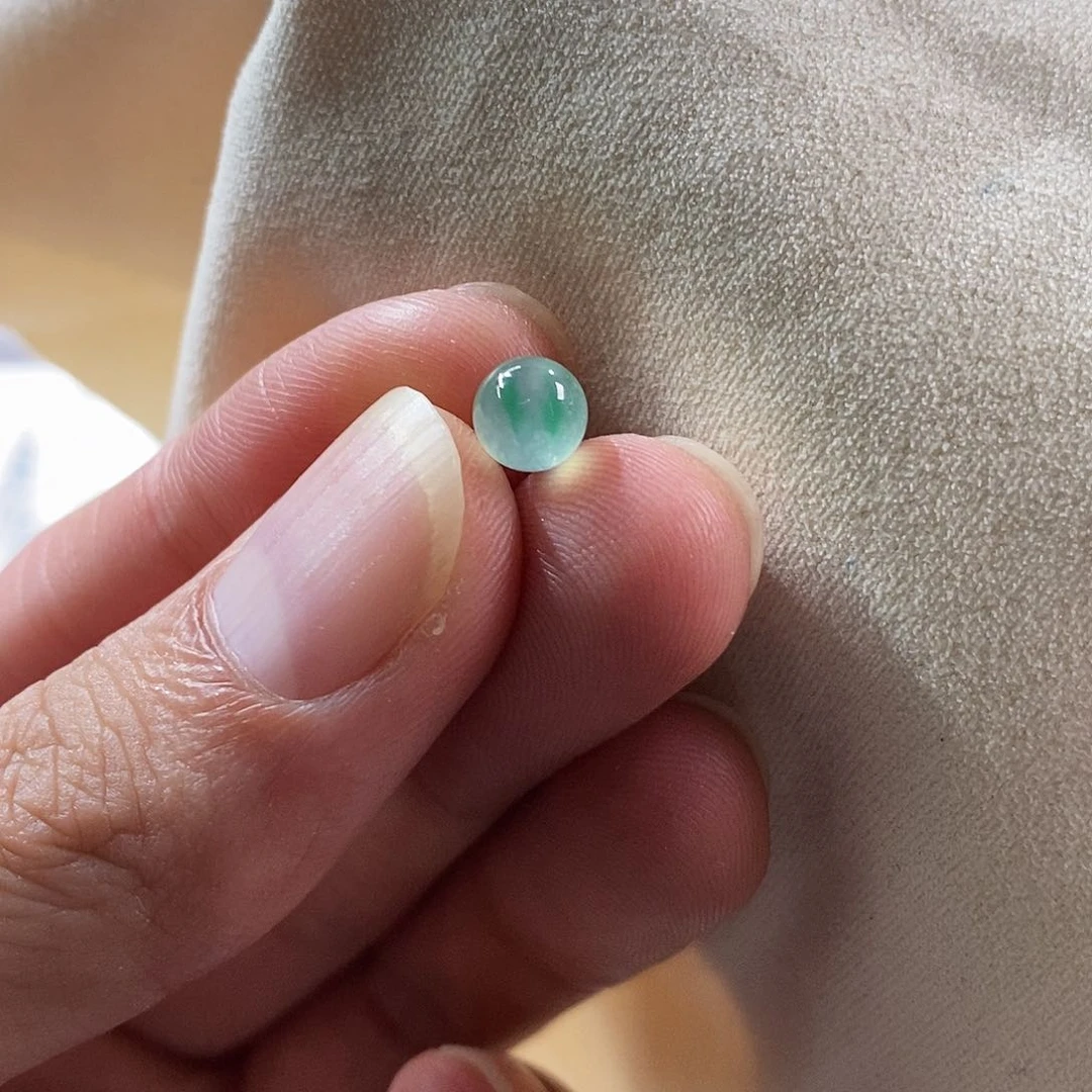 散珠翡翠高冰飘绿，卡5.8