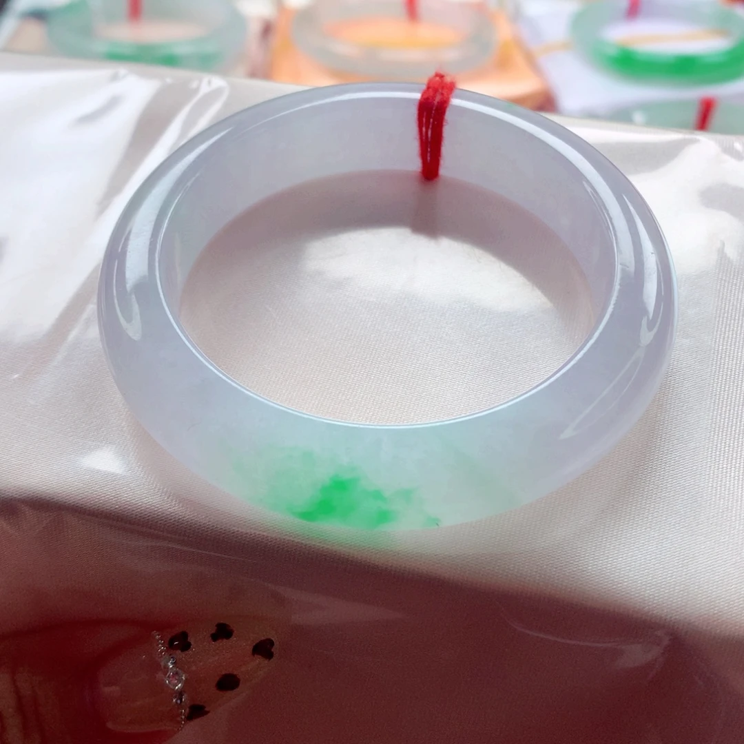 翡翠未镶嵌手镯50.6 冰飘阳绿种色兼备 灵