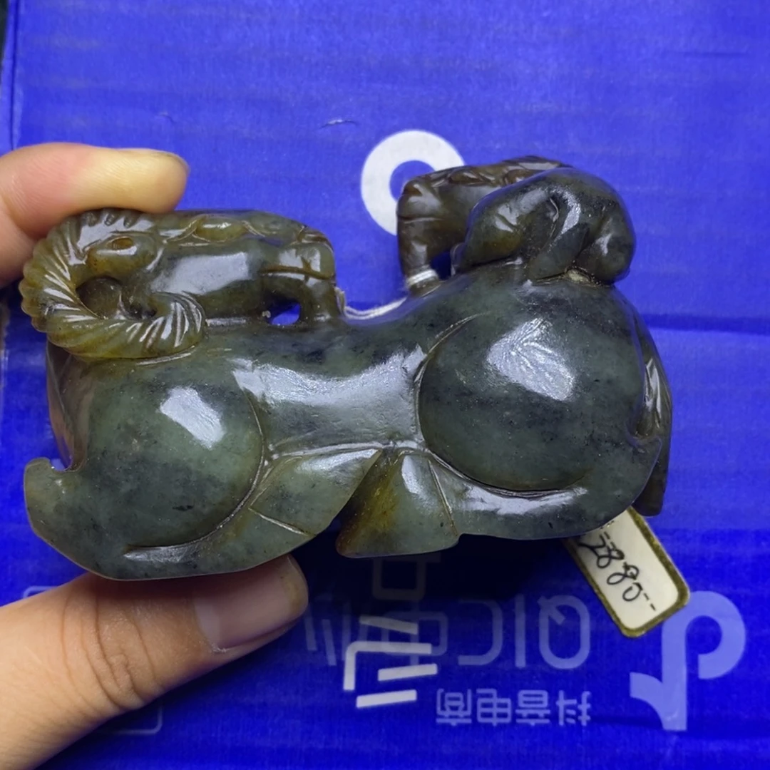 一***阳和田玉未镶嵌把件