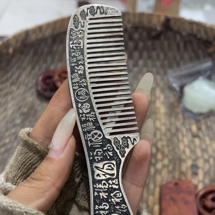 每***。瓷片你好自以为是不讲情