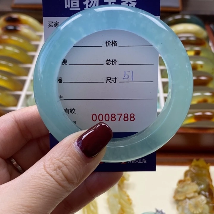 岫玉手镯未镶嵌吃***子手镯