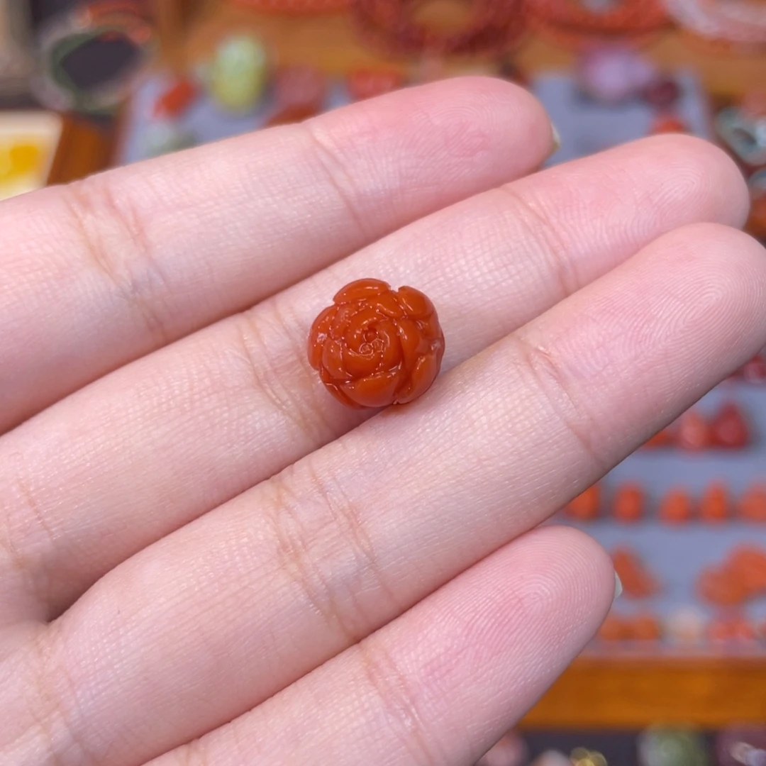 南红玛瑙未镶嵌牡丹花满肉柿子红卡11