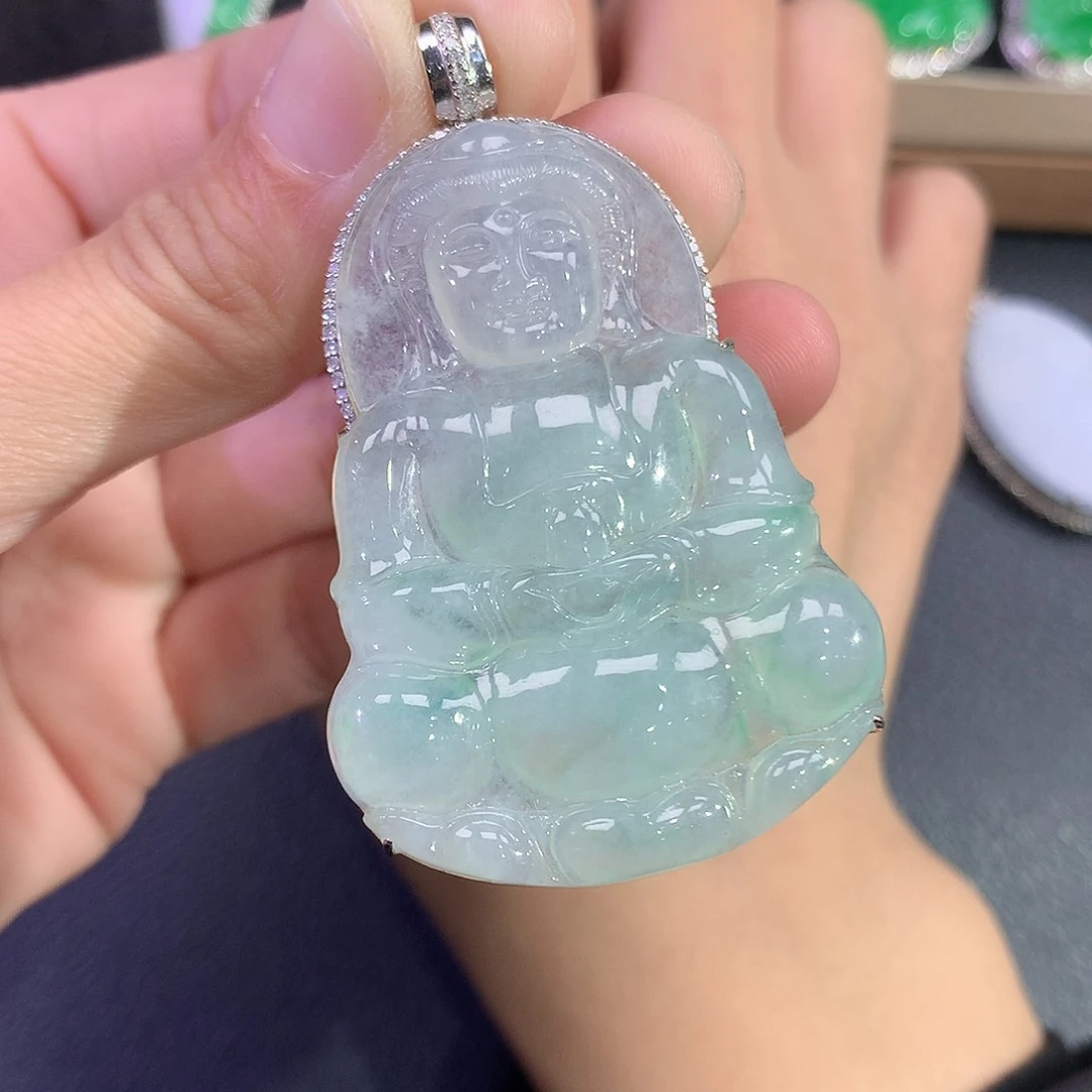 翡翠吊坠(赠链)18K金镶嵌