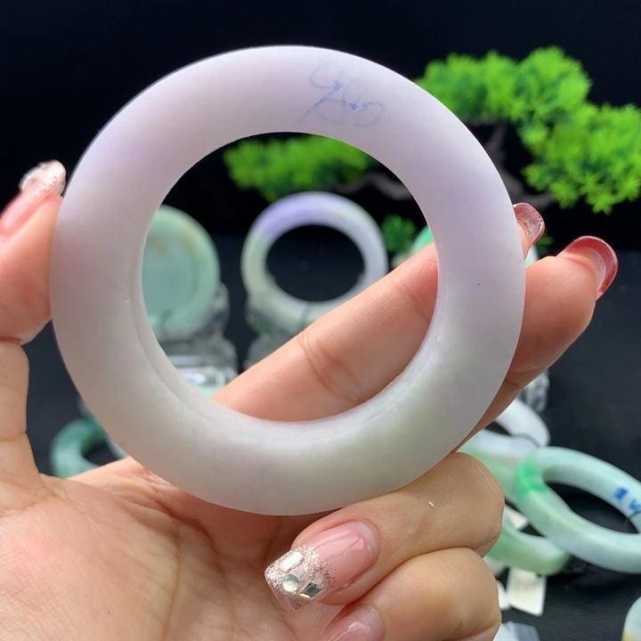 定制翡翠翡翠手镯未镶嵌