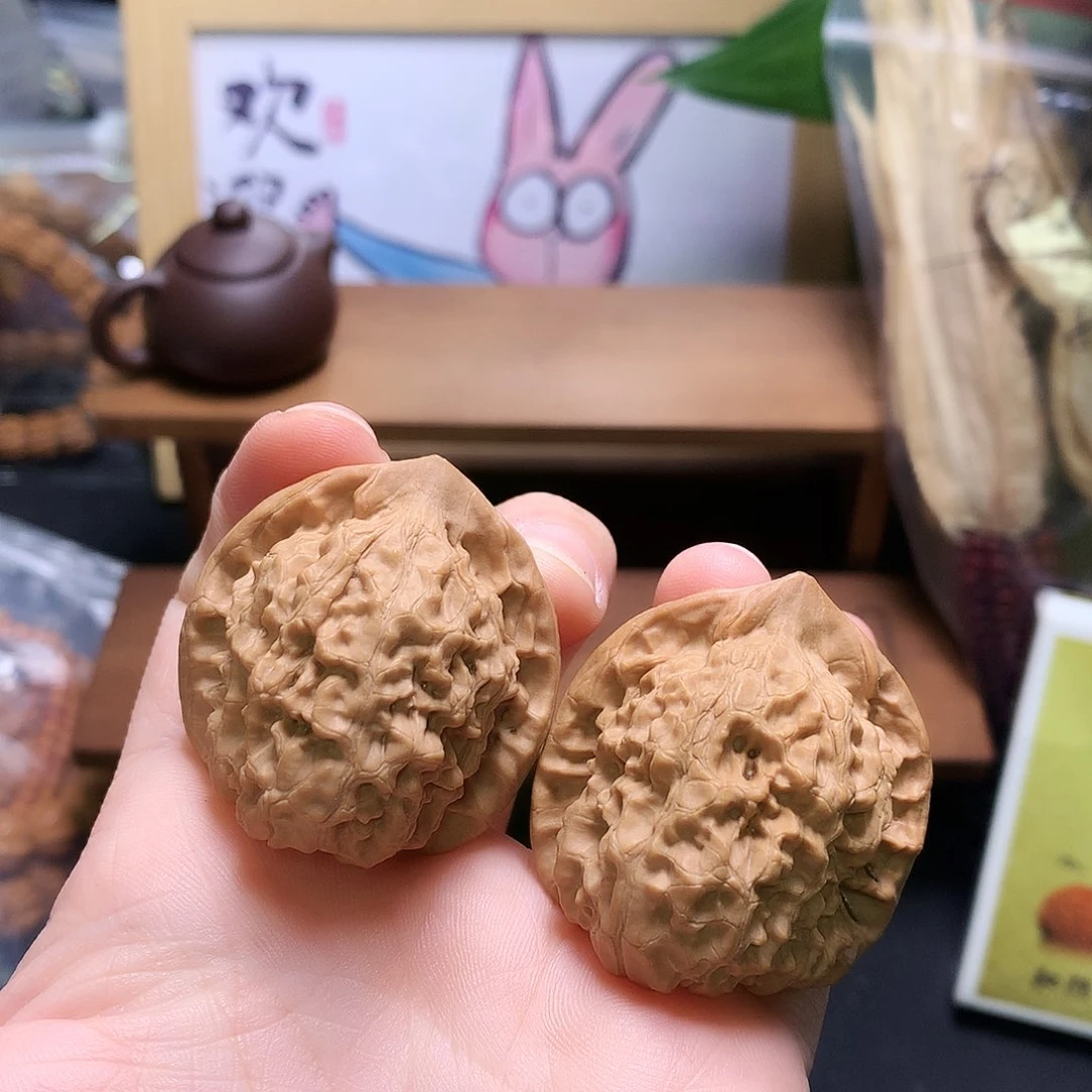 文玩核桃吊坠旧*官帽38