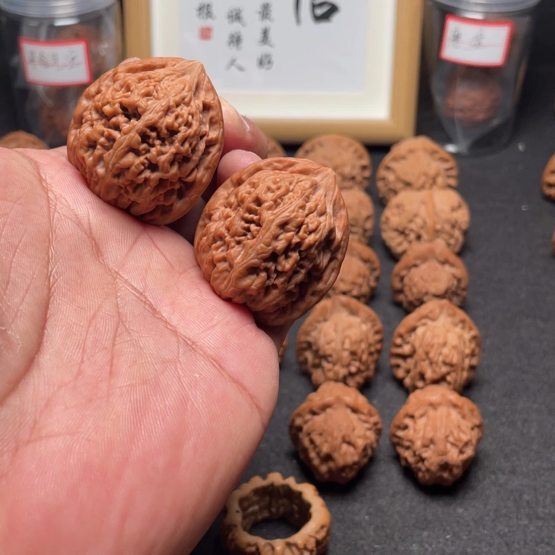 文玩核桃吊坠37凤凰台