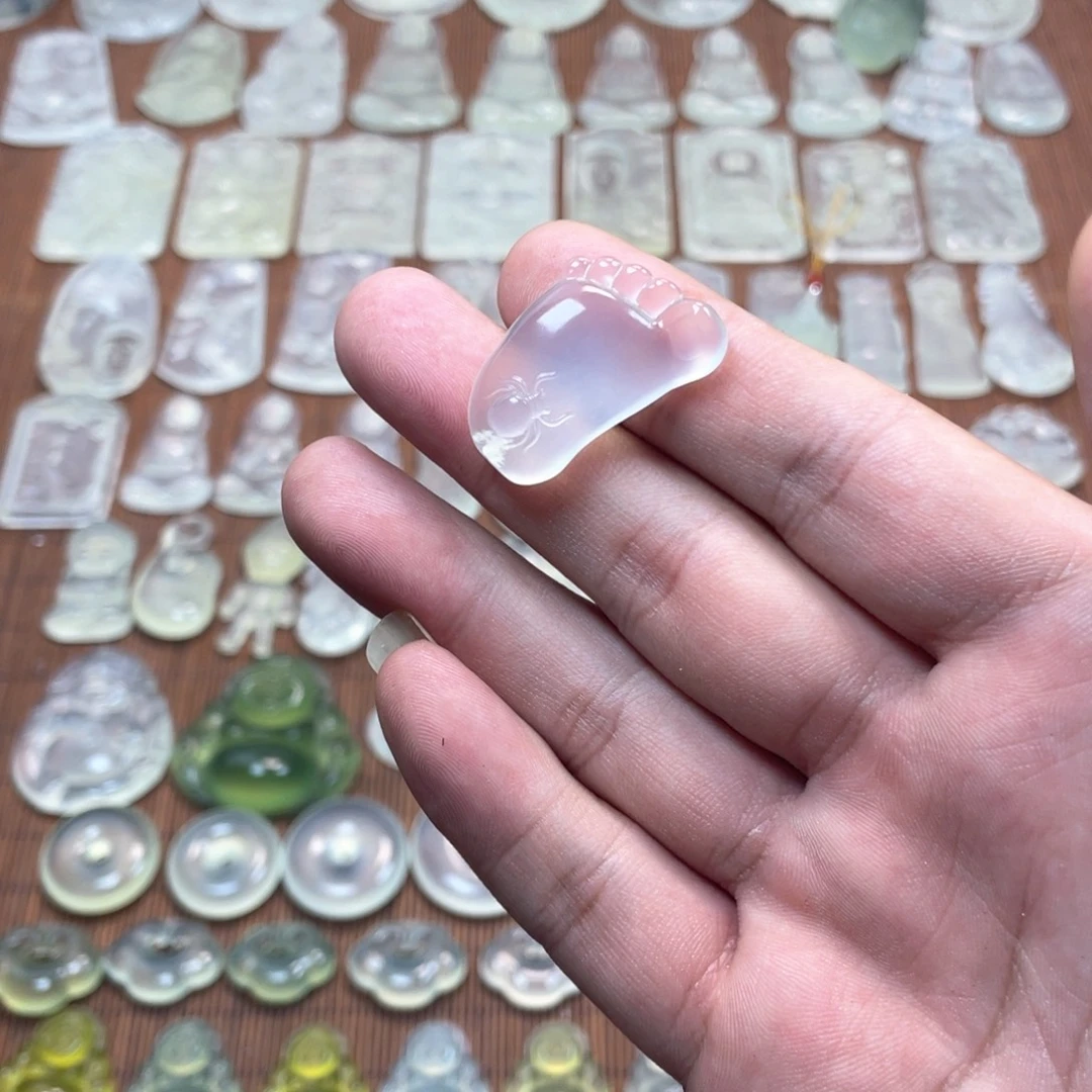 岫玉未镶嵌多样性随机发一