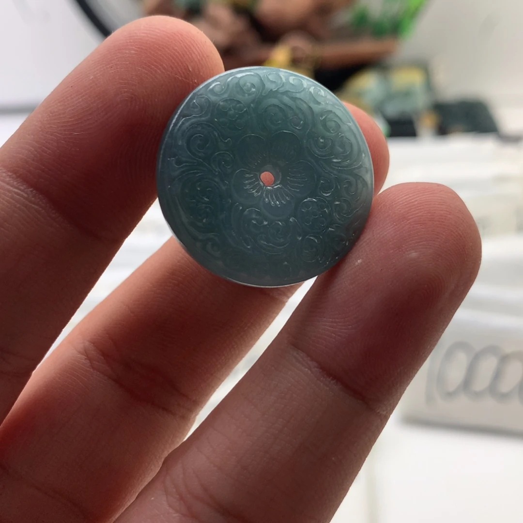 颈饰未镶嵌翡翠扣子