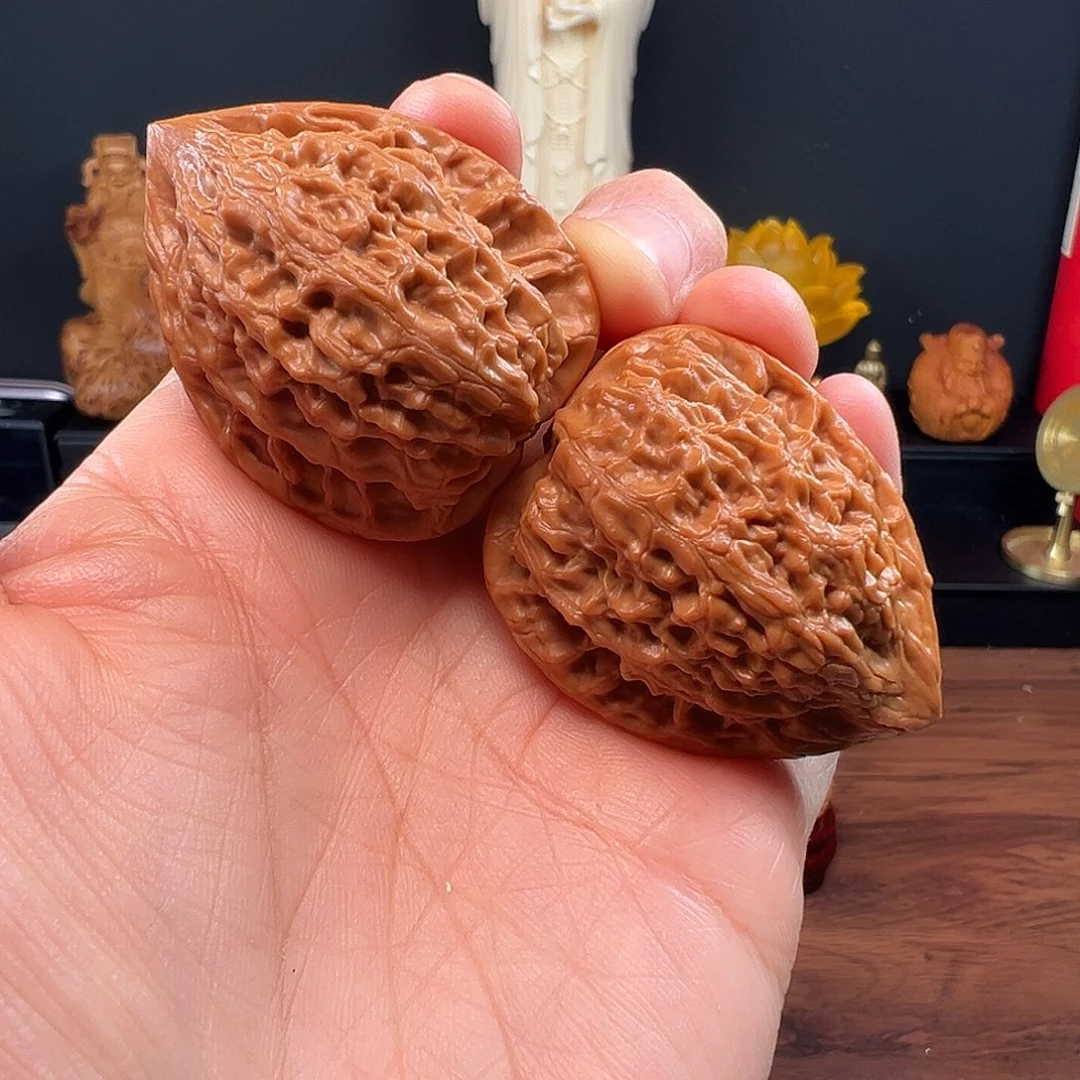 吊坠文玩核桃36吸血鬼