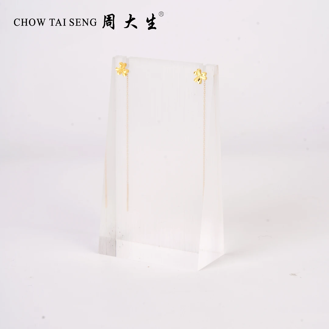Chow Tai Seng/周大生龙鳞三叶草足金耳线 1.74g 195号