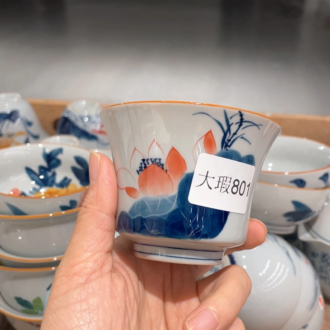 釉下手绘茶具微瑕