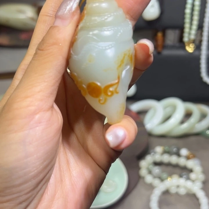 颈饰未镶嵌和田玉一****离