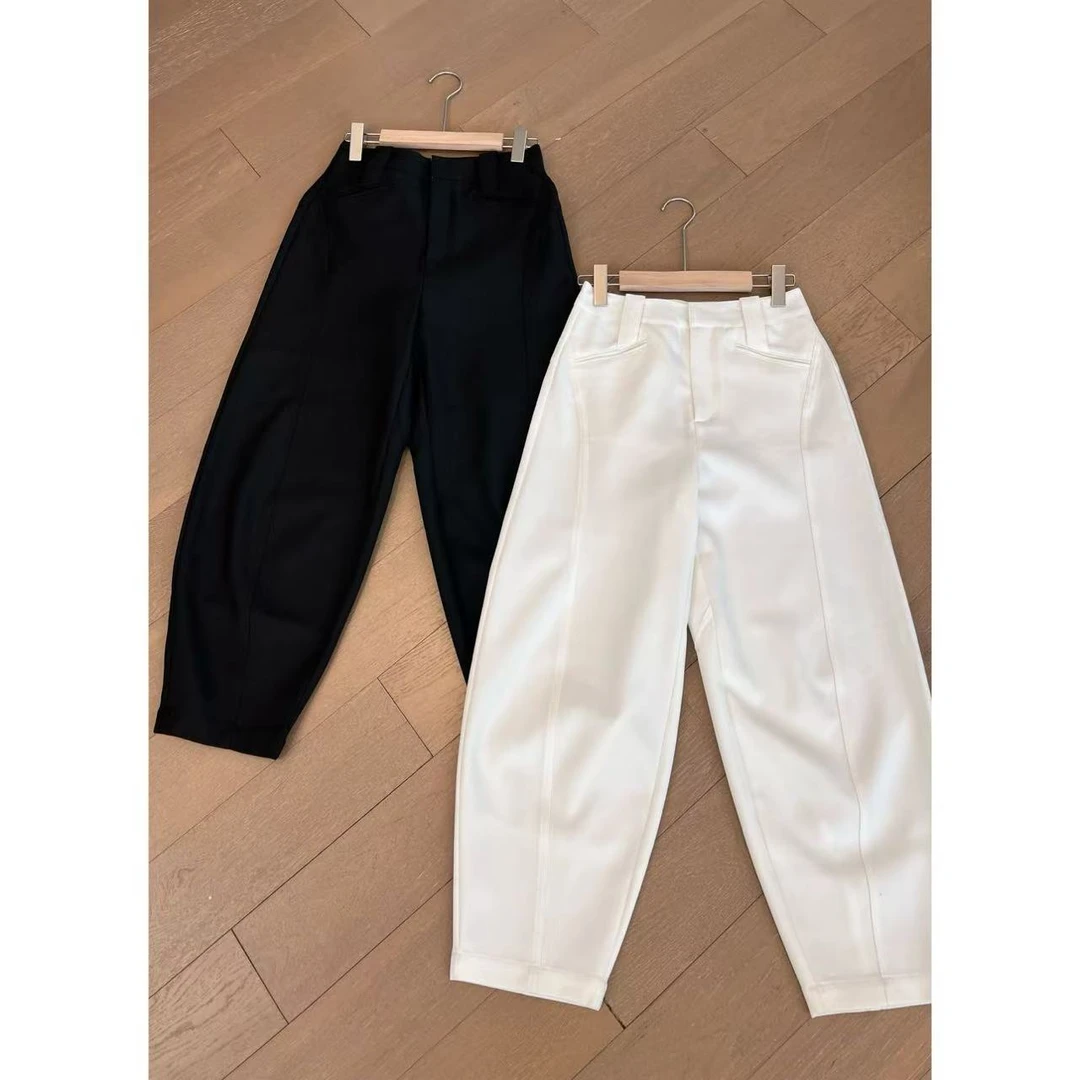 2025春款极简百搭立体剪裁收腿休闲九分裤2502C383