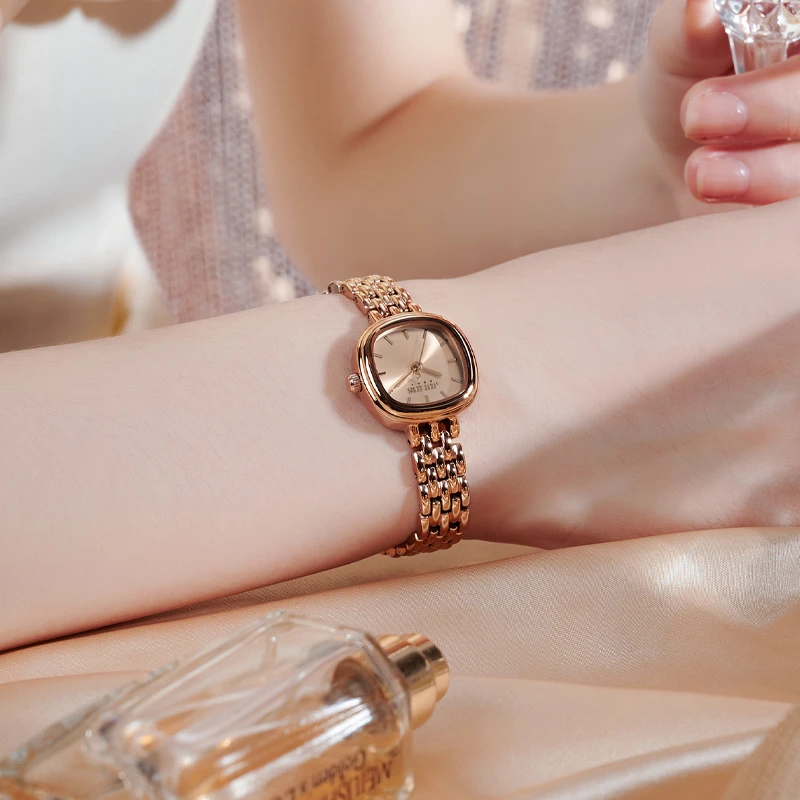 【全国联保】女士气质轻奢女款方形高颜值2025新款女生石英小巧腕表