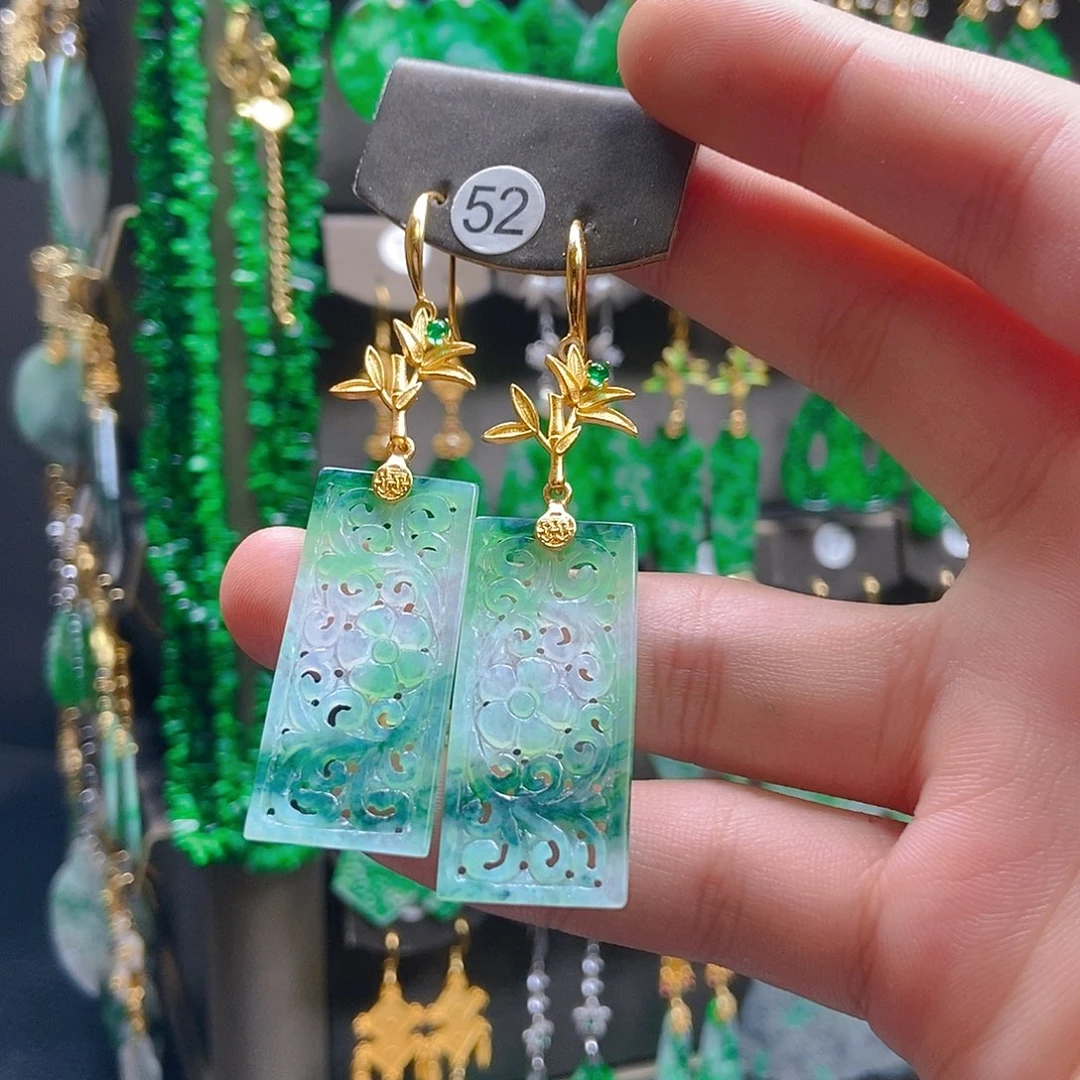 翡翠未镶嵌耳饰翡翠