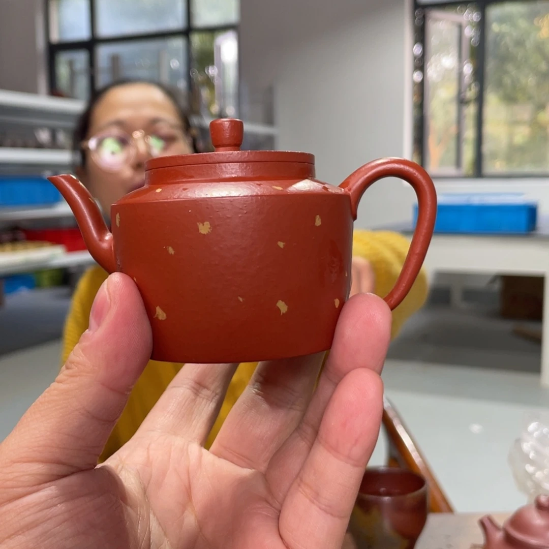 难***Q茶杯紫砂洒金小品