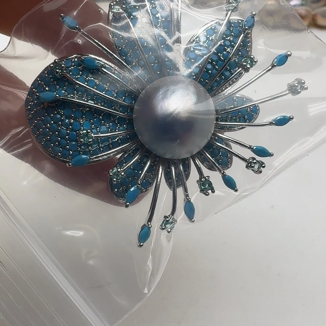 未镶嵌胸针拼合珍珠（马贝珠）