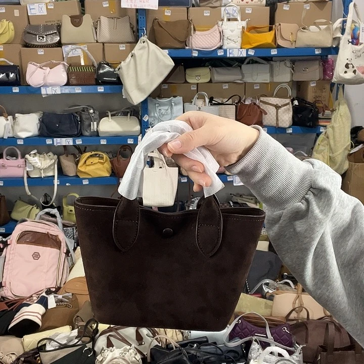 猪剖层皮革赵*健健康康平平安安