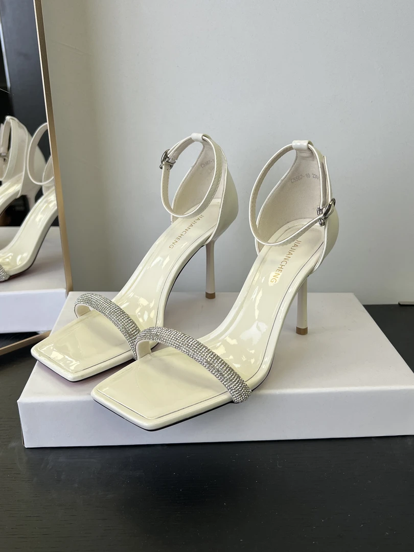 5567-10米色（7厘米）细跟高跟鞋