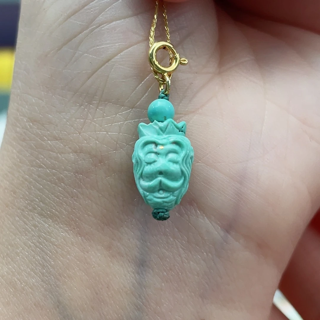 绿松石颈饰未镶嵌