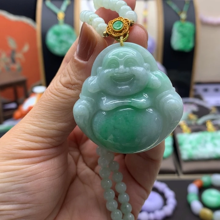 浠***雨翡翠未镶嵌吊坠(赠链)