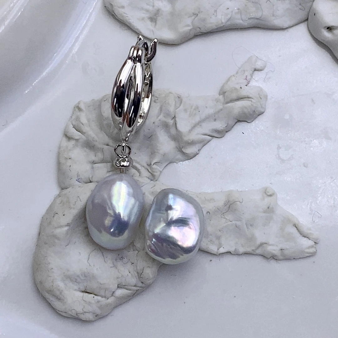 淡水珍珠耳饰未镶嵌