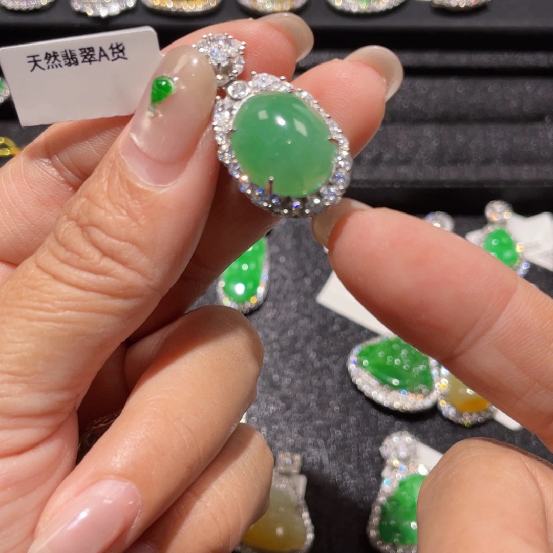 翡翠银S925镶嵌颈饰