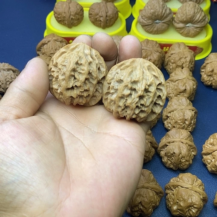 文玩核桃把件苹果