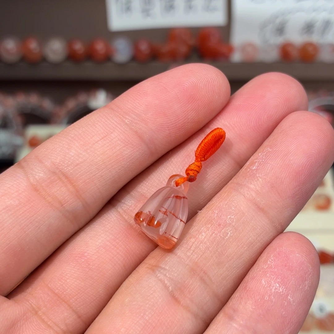 南红玛瑙未镶嵌川料莲蓬1
