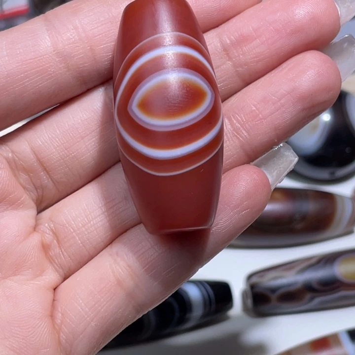 飞***湖玛瑙/玉髓未镶嵌项链