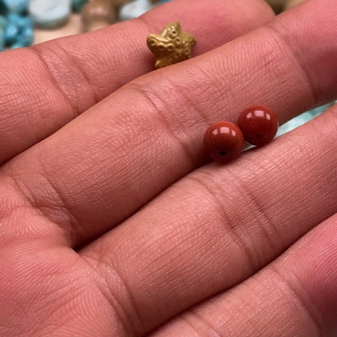 B***a南红玛瑙未镶嵌珠宝半成品
