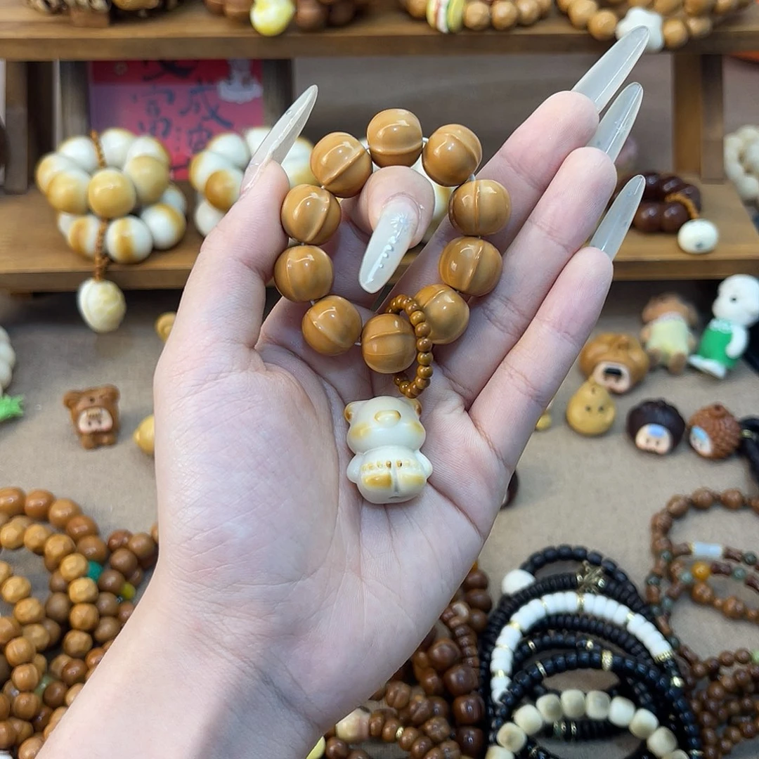 猴头核桃吊坠猴头手串