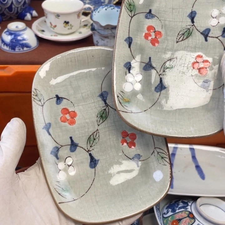 他家瓷器真美…开播了