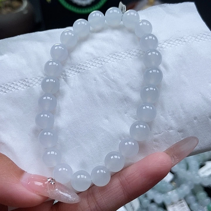 翡翠挂件未镶嵌珠链