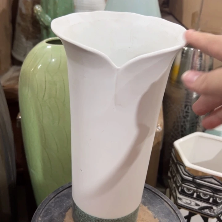 摆件高27.口13公分微瑕捡漏