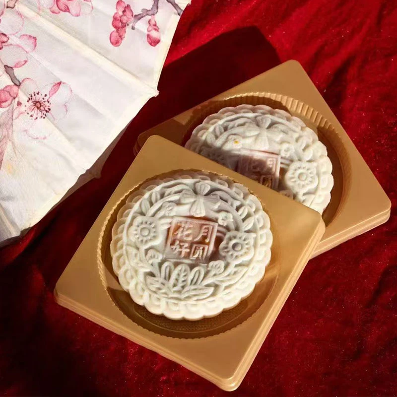 中秋赏月冰皮大月饼紫薯芋泥双拼雪媚娘肉松大饼传统糕点