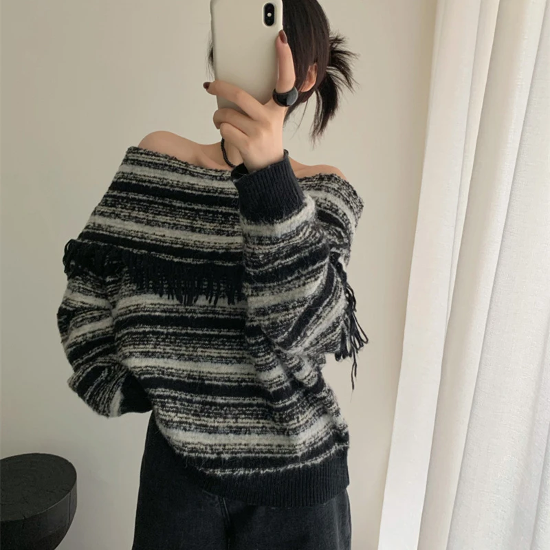 慵懒风一字肩毛衣女装春秋设计感流苏针织衫韩系穿搭毛衫露肩上衣