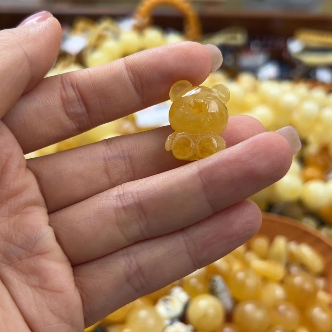 未镶嵌琥珀珠宝奇石