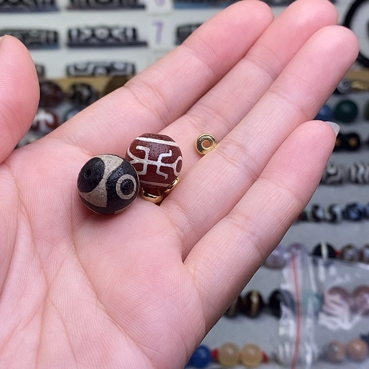 美***窗玛瑙/玉髓颈饰未镶嵌