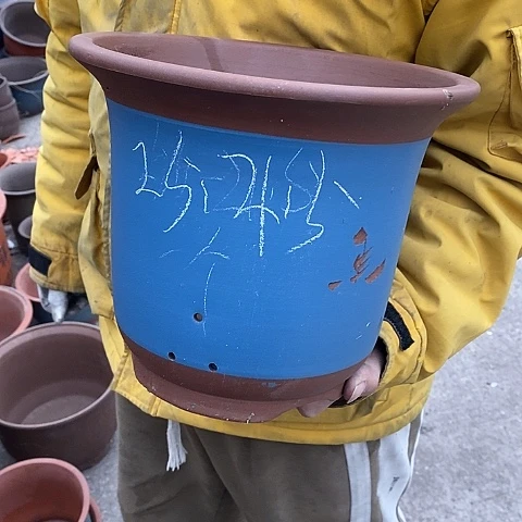 紫砂中国宜兴紫砂花盆，